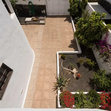 2br House - Solarium & Shower Terrace - 13