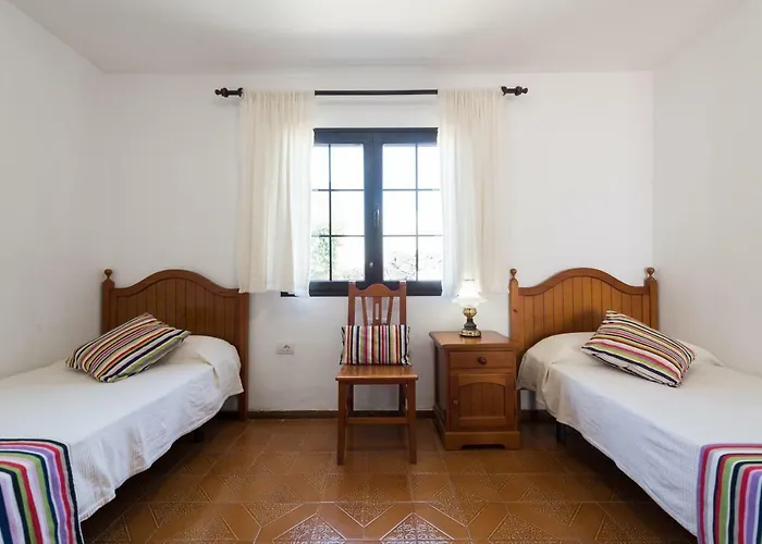 2br House - Solarium & Shower Terrace - 13