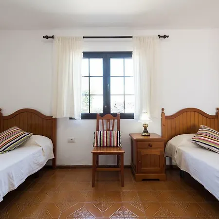 2br House - Solarium & Shower Terrace - 13