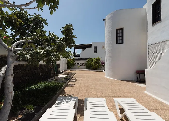 Vila 2br House - Solarium & Shower Terrace - 13 Puerto del Carmen (Lanzarote)