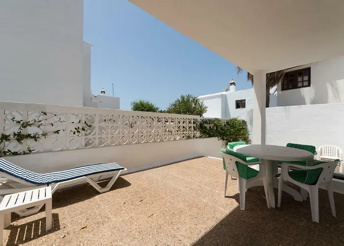 Vila 2br House - Solarium & Shower Terrace - 13 Puerto del Carmen (Lanzarote)